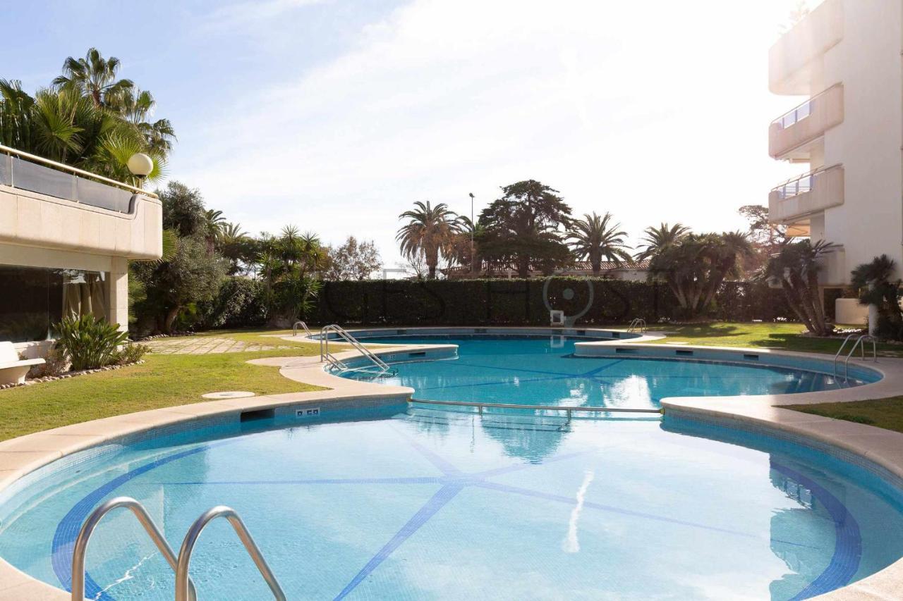 Sitges Arena Dos Piscinas Frente Al Mar Apartment Exterior photo